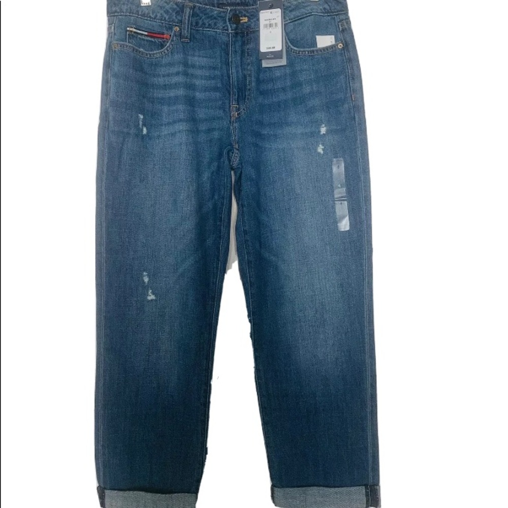 NWT Tommy Hilfiger relax med wash jeans. Size 4 - Picture 2 of 14